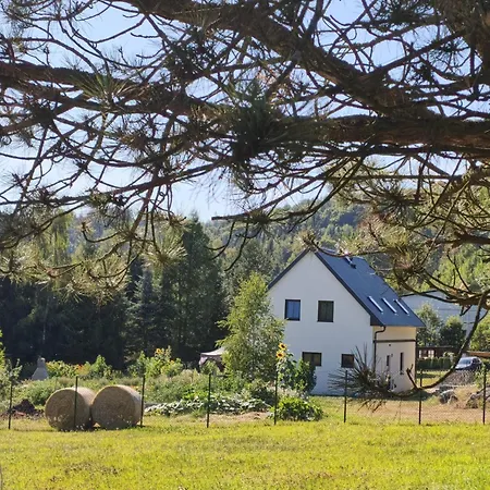 Na Prahu Lesa - Rodinna V Krusnych Horach Holiday home
